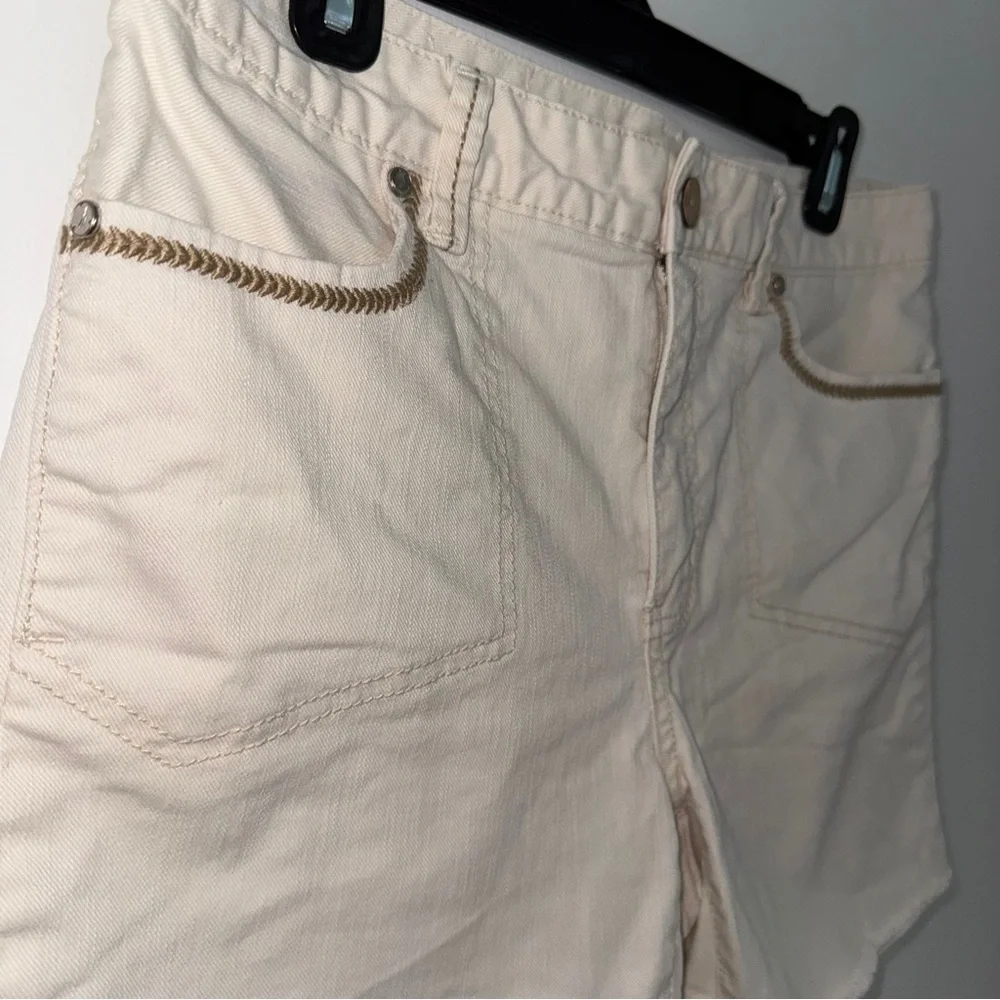 Nautica‎ Shorts Size 6 Beige Denim Cutoff Raw Hem Casual Summer Cotton Blend